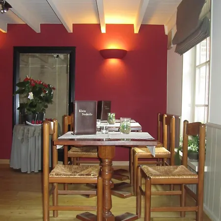 Hotel Klein Nederlo 3*